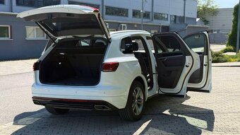 VOLKSWAGEN TOUAREG 3.0 V6 TDI 286k R-Line 4Motion Tiptronic - 7