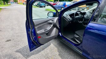 Ford Focus Combi 1,0i - 1.Majitel, ČR, Serviska - 7