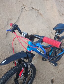 ✅ Dětské MTB Rock Machine Surge, 20", 1x7 ✅ - 7