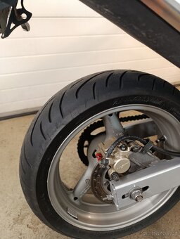 Honda Hornet 600 - 7