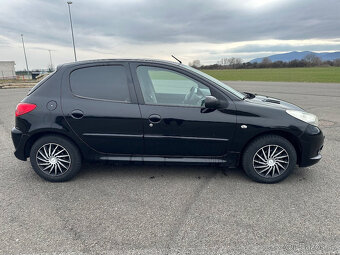 Peugeot 206+ - 7