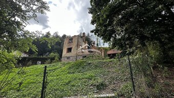 Velký stavební pozemek Jimramov - 7