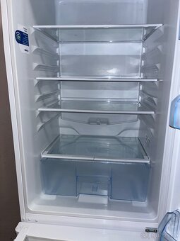 Kombinovaná lednice s mrazákem BEKO viz. foto - 7