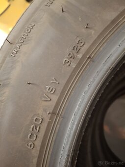 Letni pneumatiky BRIDGESTONE 205/60 R16
- 7