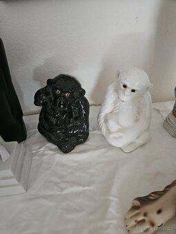 Porcelánové sošky zviratka modona. - 7