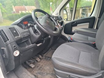 Peugeot Boxer 3,0 Hdi valník s plachtou - 7