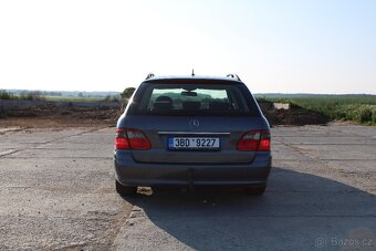 MERCEDES BENZ E 220CDI,KOMBI,TAŽNÉ,MANUÁL,ORIG.KM - 7