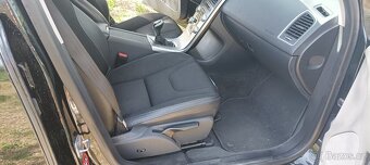 Volvo Xc60 D4 140kw FWD manuál - 7