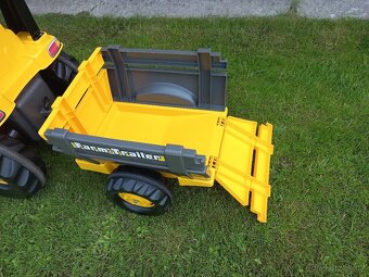 Prodám šlapací traktor ROLLY TOYS Junior RT s vlečkou - 7