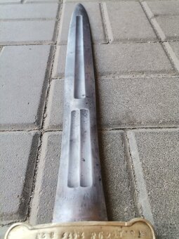 Tesak - 7