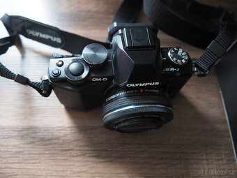 Olympus OM-D E-M10 Mark I + 2x objektiv - 7