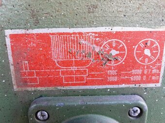 Spodní frézka s čepovacím vozíkem - 7