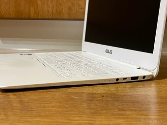 Notebook Asus UX305C - 7