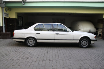 BMW 735i Long - 7