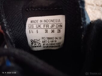 Botasky Adidas 38 - 7