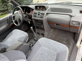 MITSUBISHI PAJERO 2,8TD SuperSelect - 7