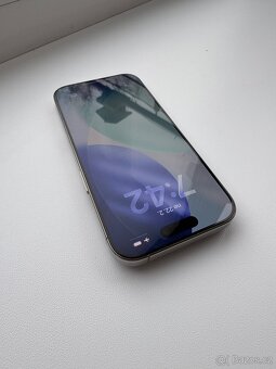 Apple iPhone 16PRO 128GB Přírodní titan - 7
