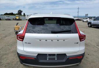 Volvo XC 40 T5 AWD Momentum - 7