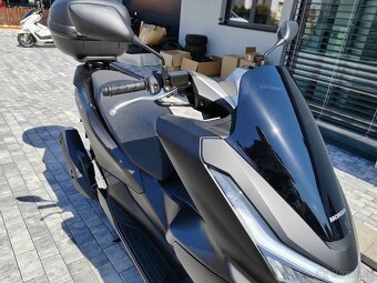 Honda Pcx 125 Dx -ČR 6let záruka BLACK - 7