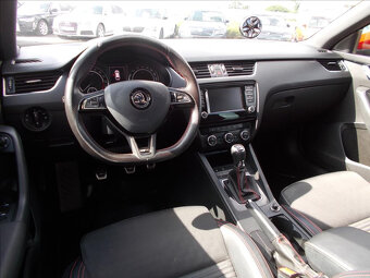 Škoda Octavia Combi RS 2.0TDI 135kW–sport, styl, praktičnost - 7