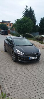Kia Ceed SW 1.6 CRDi 100kw, koupeno v ČR, servis KIA - 7