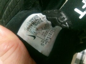 Sportovní tenisky NIKE vel. 35,5 - 7