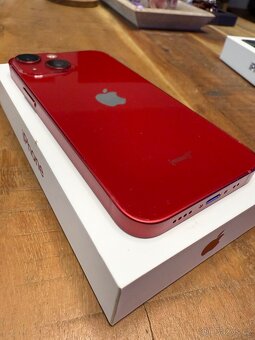 iPhone 13 mini 128gb - červený - 7