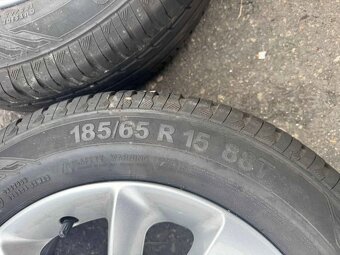 Krásné obuté alu kola OPEL 185 65 R 15 s pěkným letním vzork - 7