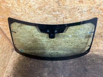 ČELNÍ OKNO LAND ROVER DISCOVERY SPORT L550 2017 - 7