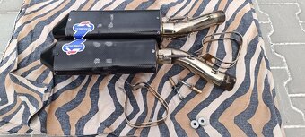 Prodám Aprilia RSV 1000R, r.v. 2027 - 7