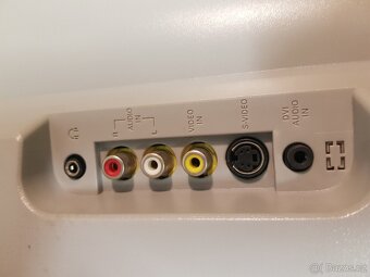 Televize, monitor Philips 19" - 7