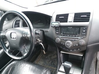 Honda Accord - 7