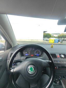 Skoda Fabia 1.2HTP 40KW 2004 - 7