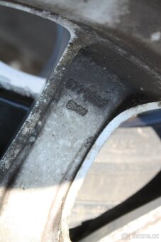 Prodám ALU KOLA BMW R17 - E90 / E91 / E87 ( 319 ) - 7