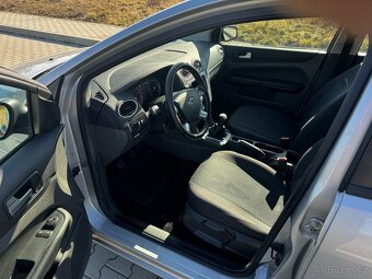 Ford Focus 1.6i 74Kw Style - Klima - Alu - 7