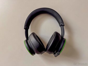 Xbox Series X – kompletní balení s příslušenstvím - 7