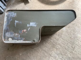 Prodám nádrž na Jeep willys mb - 7
