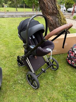 Autosedačka/vajíčko Cybex Cloud Z i-size + Isofix báze - 7
