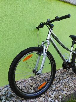 Značkové dětské horské kolo SPECIALIZED 24" (stříbrná) - 7