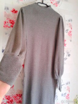 Krásné a elegantní úpletové šaty 38/40 - 7