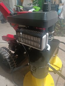 Dvoububnová sekačka VARI BDR 700 - 7