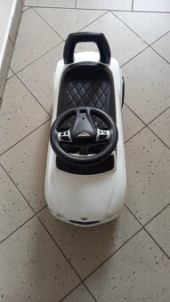 Dětské autíčko BENTLEY - bílá - 7