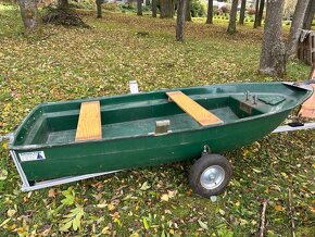 Laminátová loď + motor 3.5 - 7