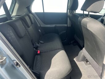 Toyota Yaris, 1,0 51kW, klimatizace, původ vozu ČR - 7