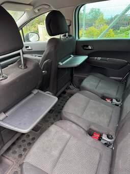 PEUGEOT 5008 1.6HDi 7 MÍST AUTOMAT - 7