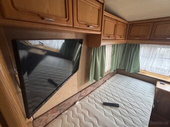 Karavan Burstner G182 -nová STK+SPZ -postele - veliké spaní - 7