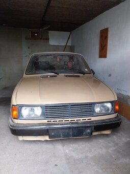 Škoda 105S - 7