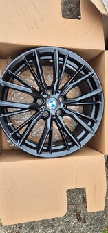 Originální BMW Alu kola M796 (6885305) – 18" á - 7