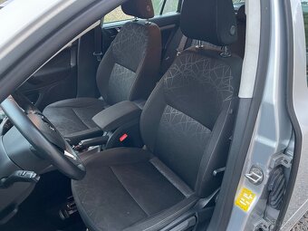 Škoda Octavia 2 combi 1.6 tdi 77kW - 7