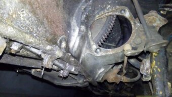 Zástavba starteru s planetovým převodem do vozu Tatra 613 - 7